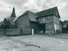 Bestandsaufnahme vor der Umplanung eines Mehrfamilienhauses in Uder (Eichsfeld, Thüringen) — moderne Architektur und Planung von PLANWERK M 